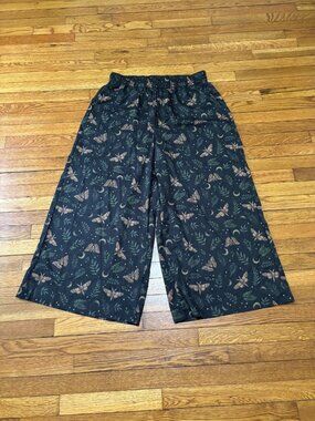 Romwe Womens Wide Leg Pants Size 1XL XL Black Butterly Floral Pull on Baggy NWT